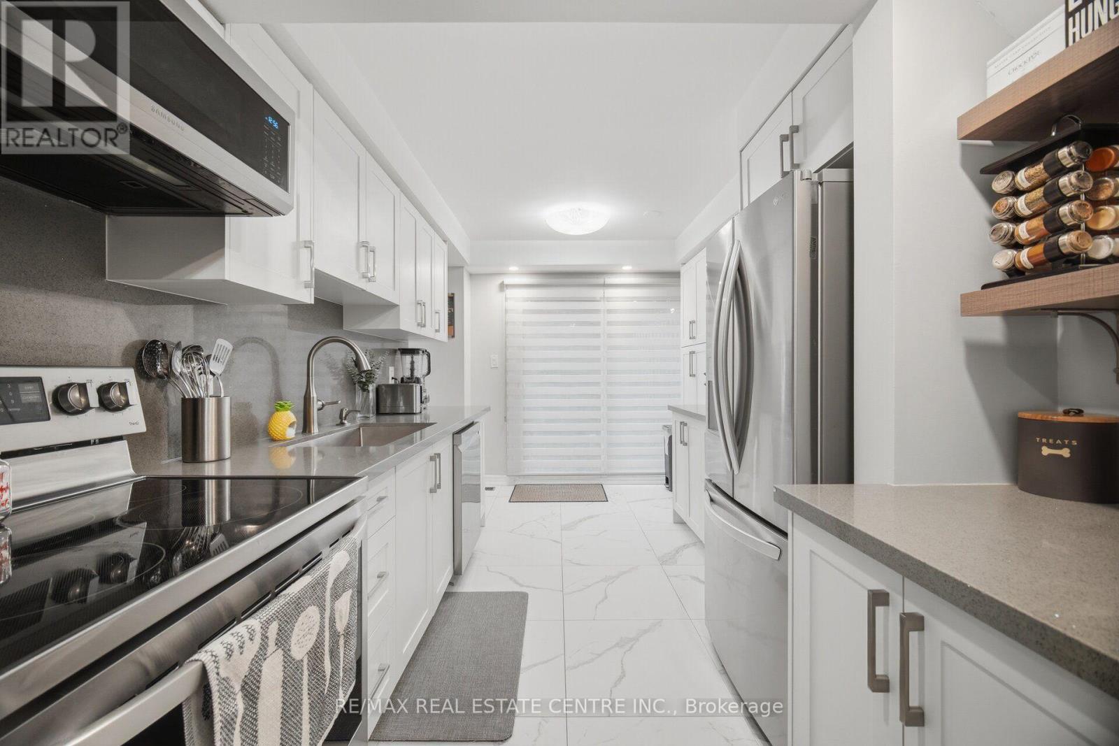 15 - 6780 Formentera Avenue, Mississauga, Ontario  L5N 2L1 - Photo 18 - W13597282
