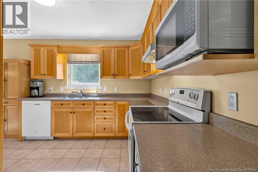 29 Tranquille Street, Dieppe, New Brunswick  E1A 7R4 - Photo 16 - NB144356