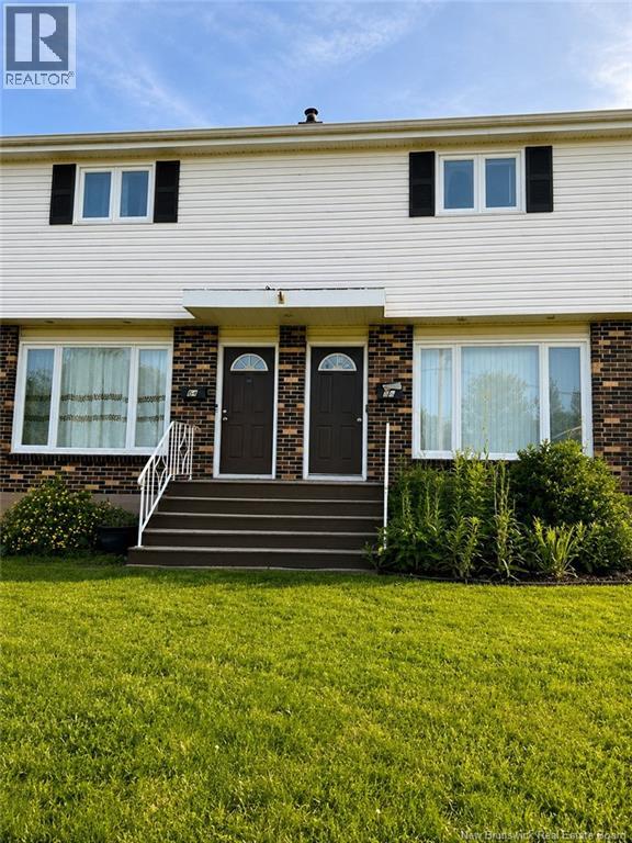 66 Whitney Avenue, Moncton, New Brunswick  E1C 8C6 - Photo 3 - NB144574