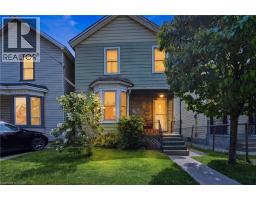 22 CHEEVER Street, Hamilton, Ontario