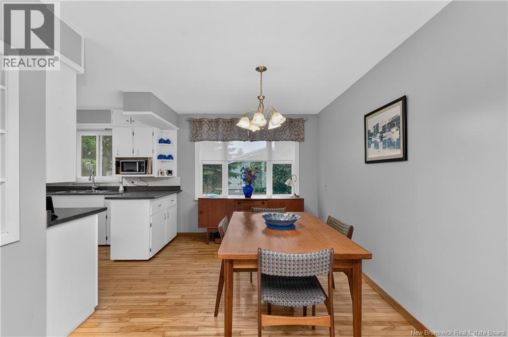 99 Summit Avenue, Sussex, New Brunswick E4E 1A7 - Photo 14 - NB144555
