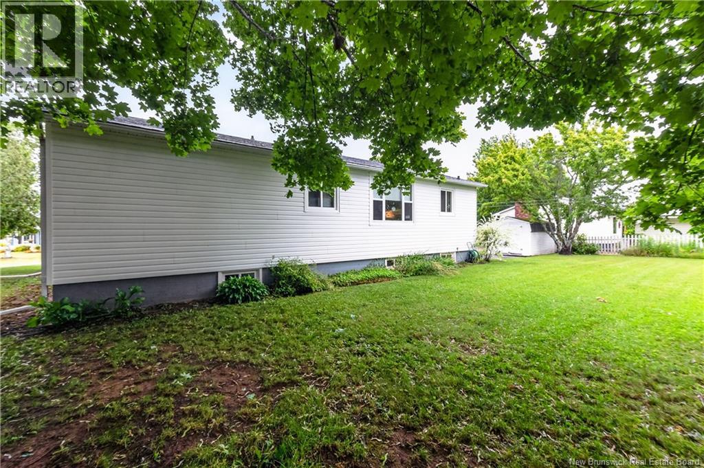 99 Summit Avenue, Sussex, New Brunswick E4E 1A7 - Photo 47 - NB144555