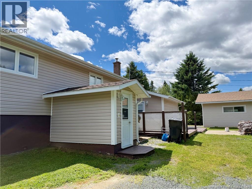 228 Foulem, Beresford, New Brunswick  E8K 1N3 - Photo 7 - NB144417