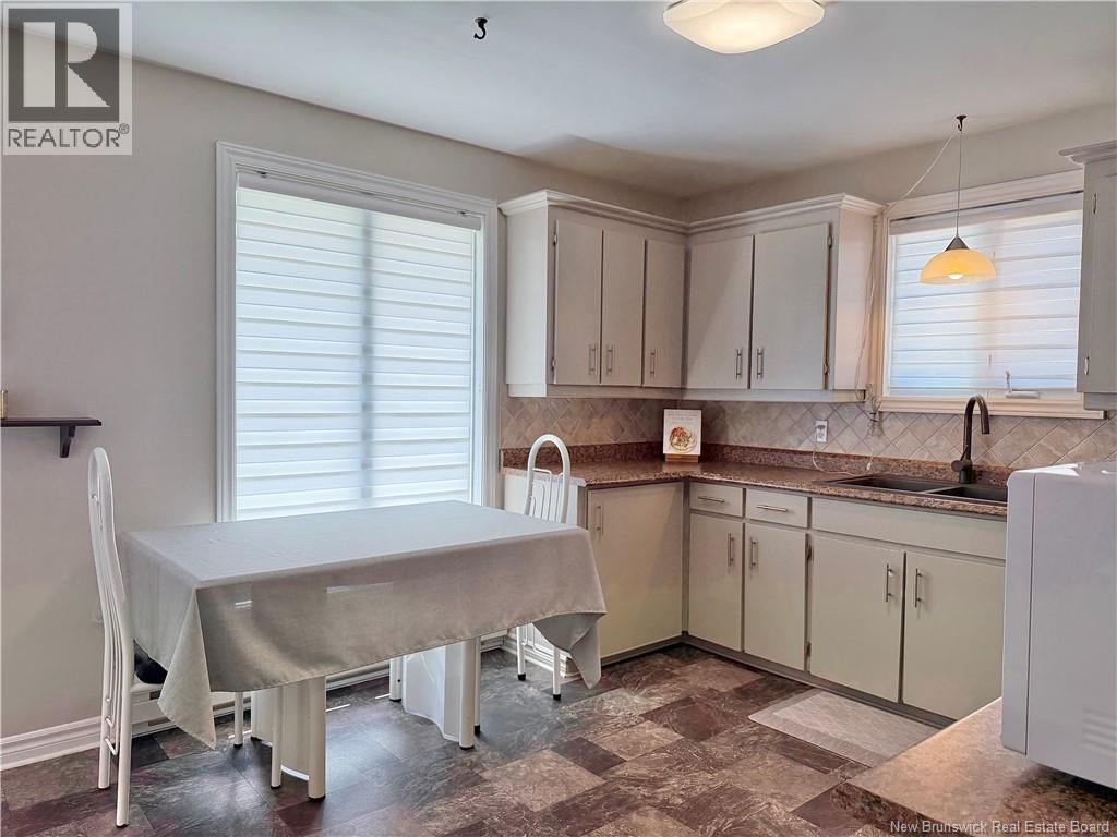 228 Foulem, Beresford, New Brunswick  E8K 1N3 - Photo 18 - NB144417