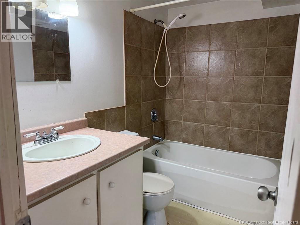 228 Foulem, Beresford, New Brunswick  E8K 1N3 - Photo 42 - NB144417