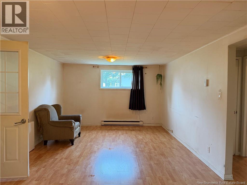 228 Foulem, Beresford, New Brunswick  E8K 1N3 - Photo 38 - NB144417