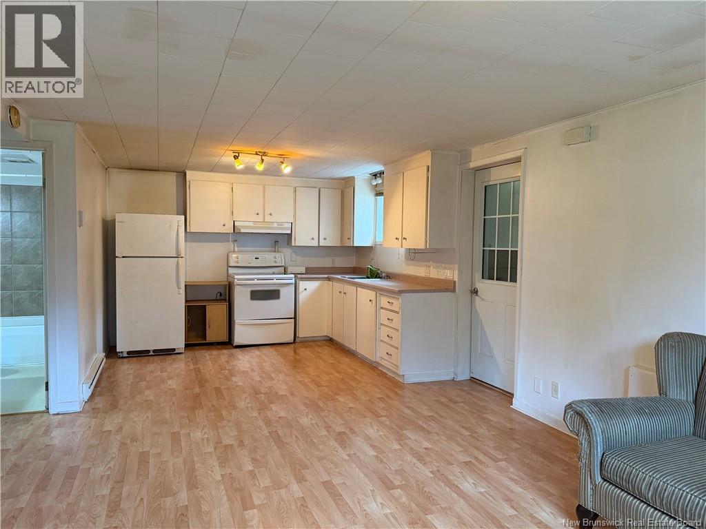 228 Foulem, Beresford, New Brunswick  E8K 1N3 - Photo 36 - NB144417