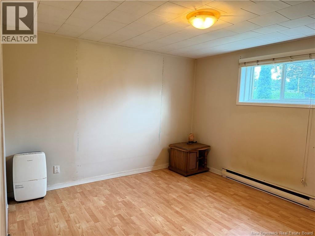 228 Foulem, Beresford, New Brunswick  E8K 1N3 - Photo 41 - NB144417