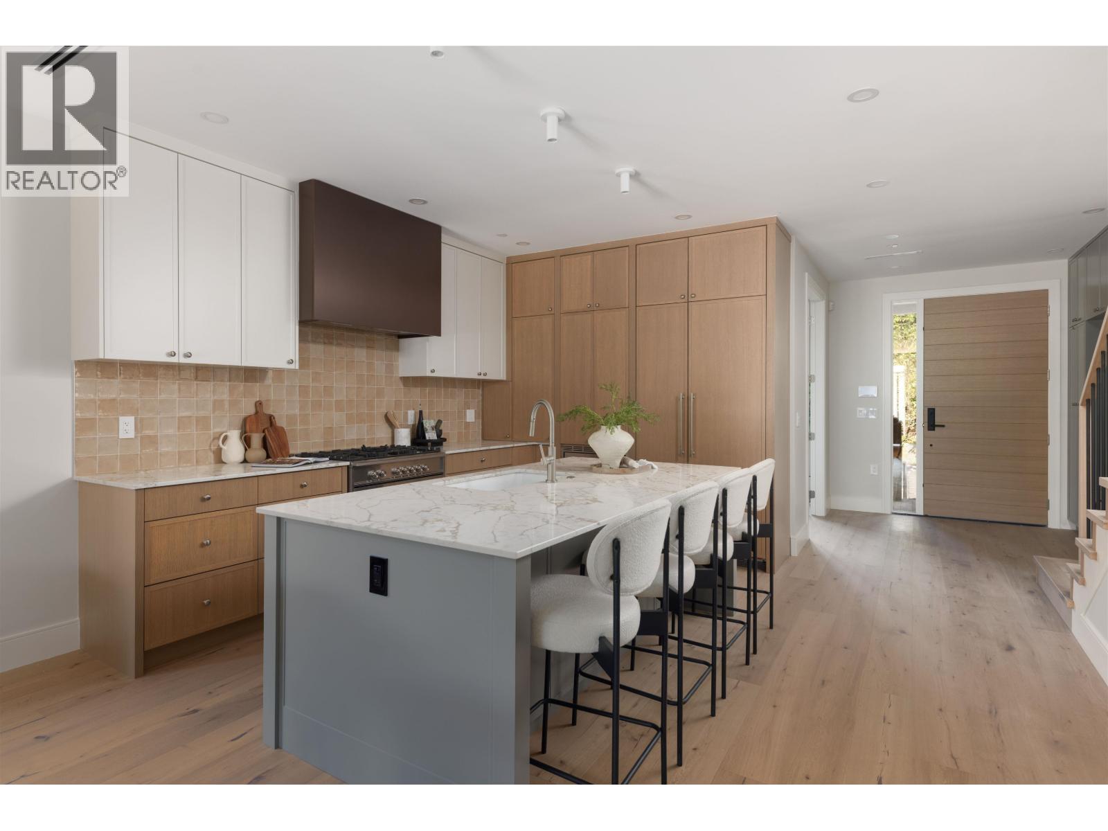 2 242 E 20th Avenue, Vancouver, British Columbia  V5V 1M1 - Photo 11 - R3147822