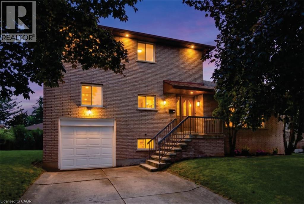 345 Berkindale Drive, Hamilton, Ontario  L8E 3R8 - Photo 2 - 40849749