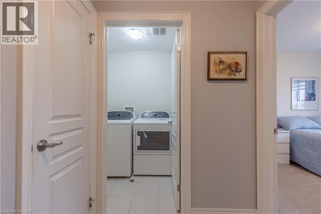 8844 Silverstar Court, Niagara Falls, Ontario  L2H 0B8 - Photo 23 - 40850594