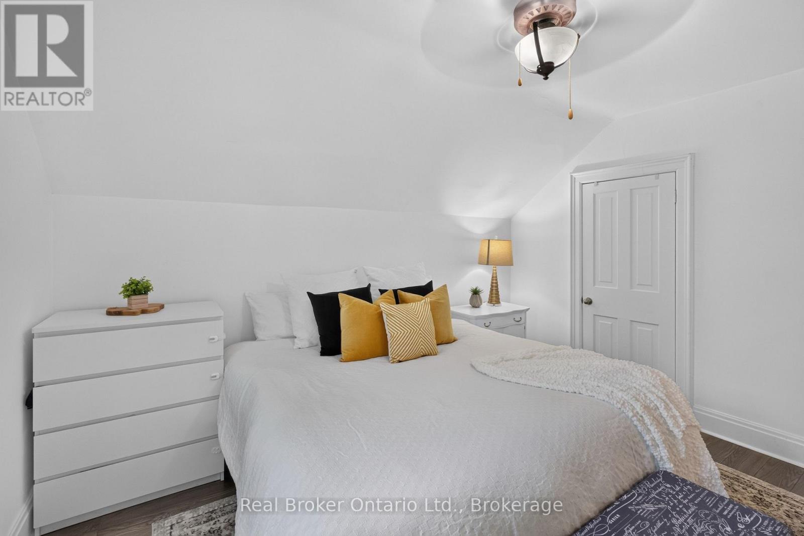 155 Lancaster Street W, Kitchener, Ontario  N2H 4T7 - Photo 24 - X13597464