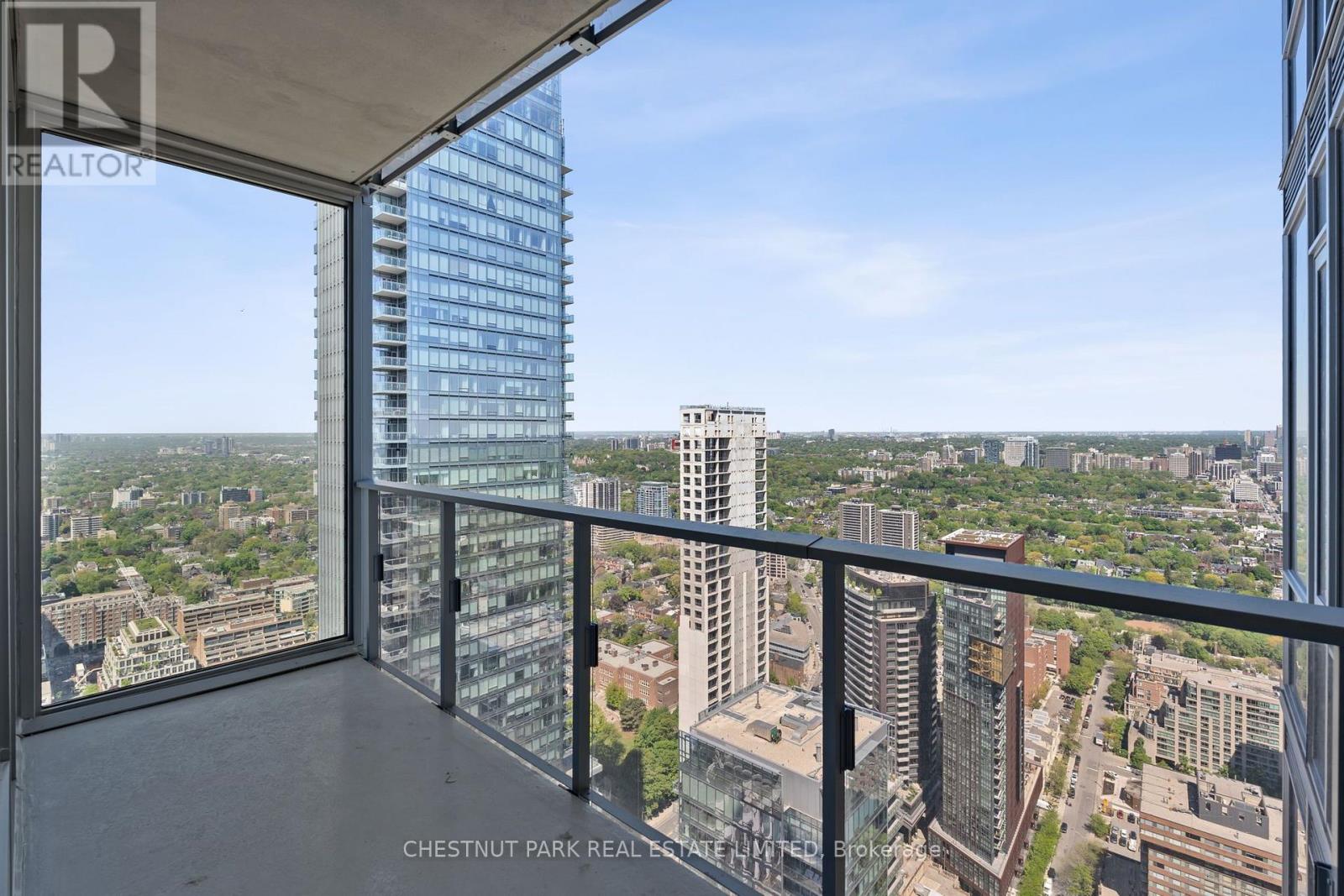 4302 - 11 Yorkville Avenue, Toronto, Ontario  M4W 1L2 - Photo 24 - C13597348