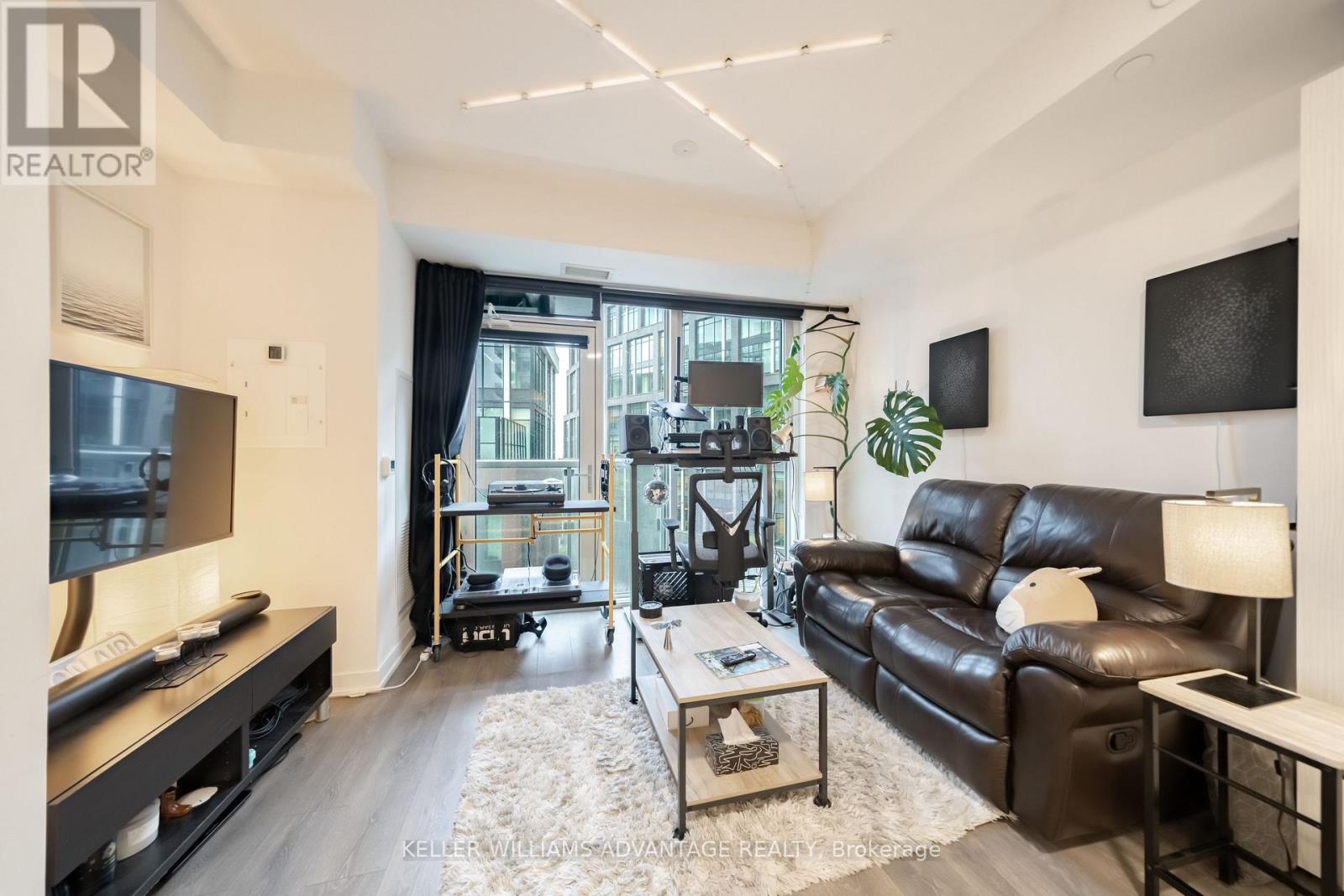 1009 - 20 RICHARDSON STREET, Toronto, Ontario