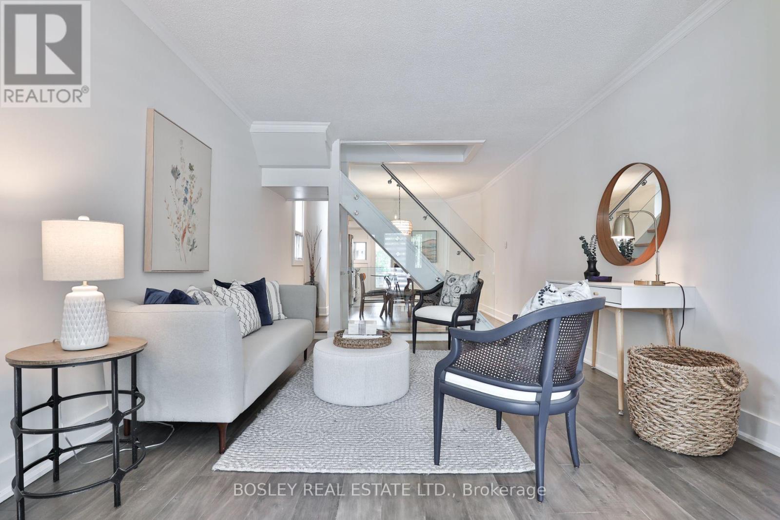 373 Sammon Avenue, Toronto, Ontario  M4J 2A6 - Photo 5 - E13597416