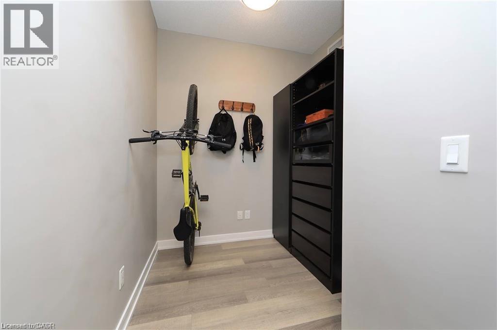 5240 Dundas Street Unit# B504, Burlington, Ontario  L7L 0J6 - Photo 5 - 40836388