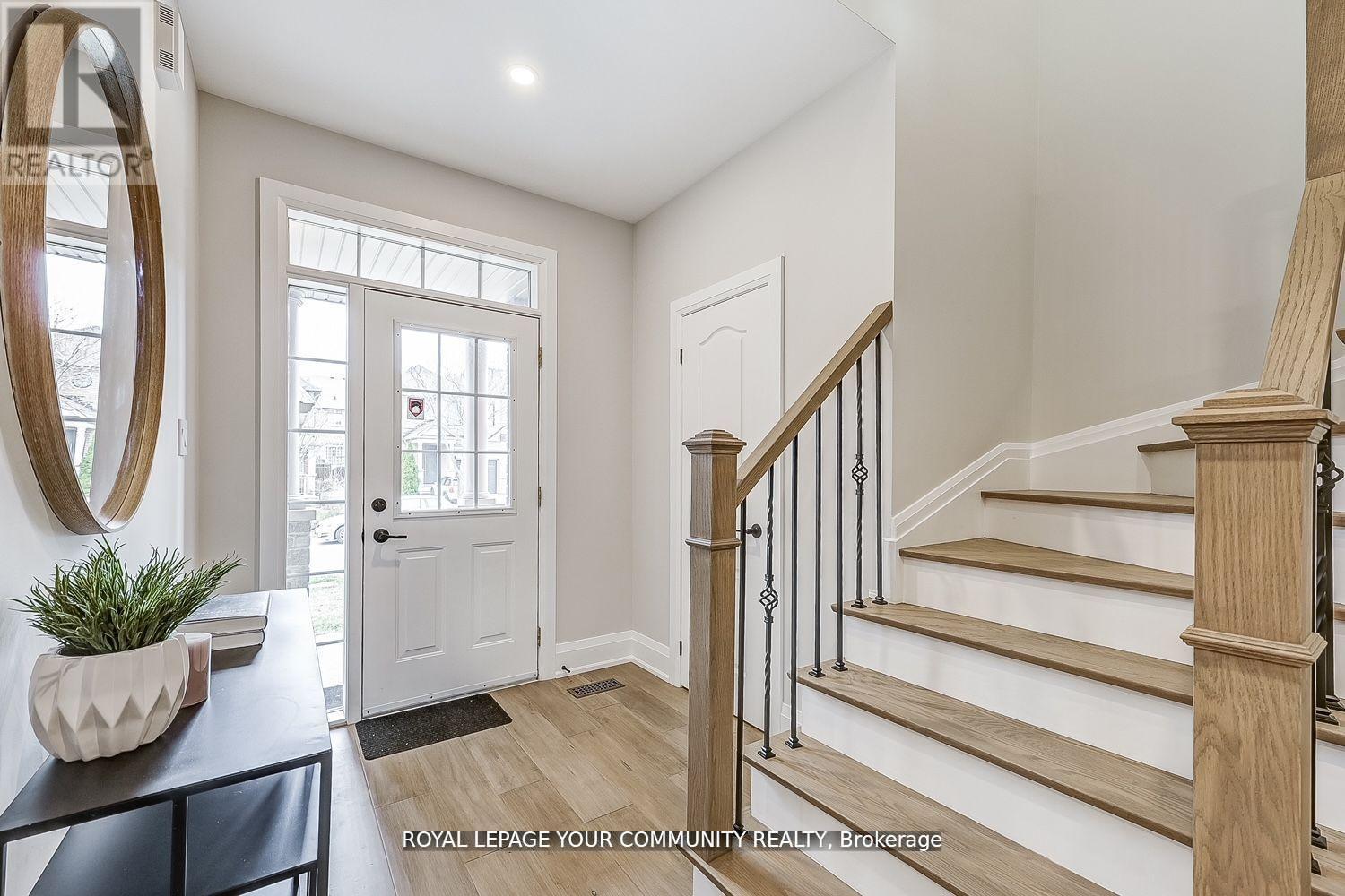 43 Gauguin Avenue, Vaughan, Ontario  L4J 9J7 - Photo 3 - N13597370