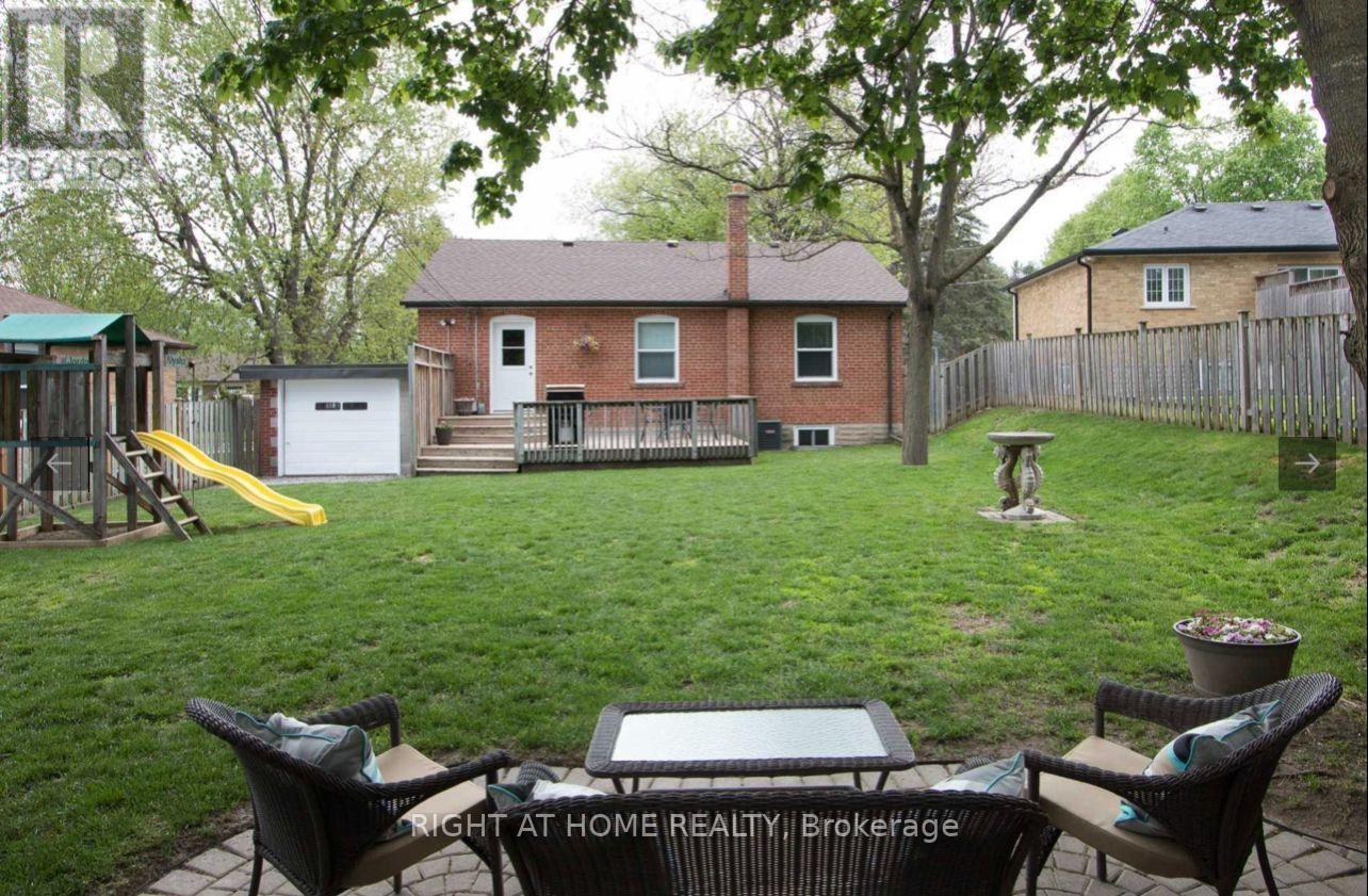 89 Monkswood Crescent, Newmarket, Ontario  L3Y 2J9 - Photo 13 - N13597494