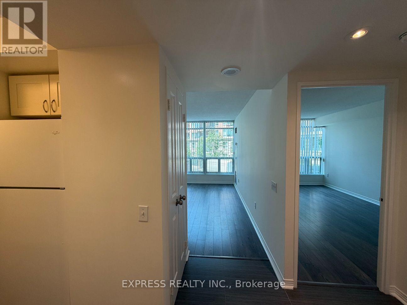 212 - 942 YONGE STREET, Toronto (Annex)