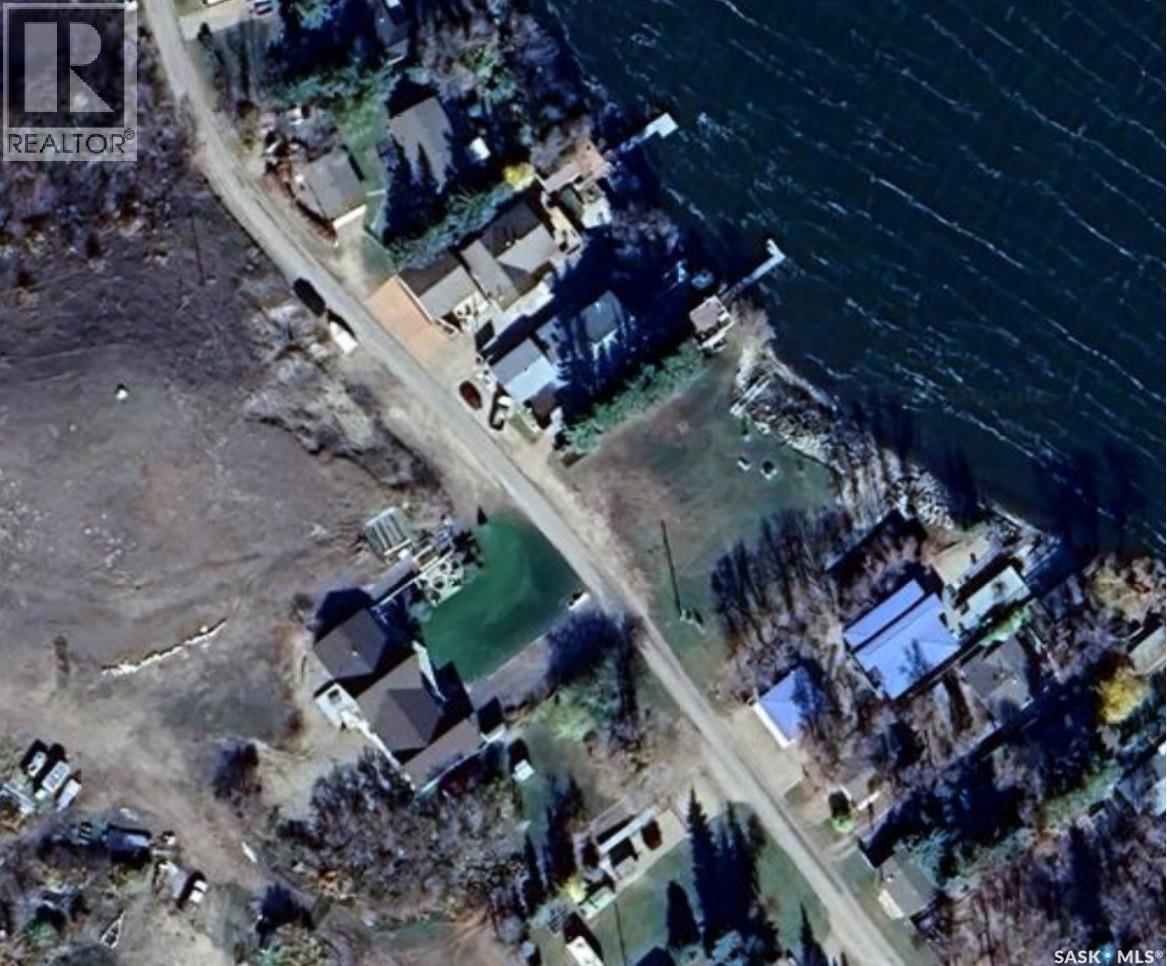 49 Taylor Street, Katepwa Beach, Saskatchewan  S0G 2Y0 - Photo 3 - SK043347