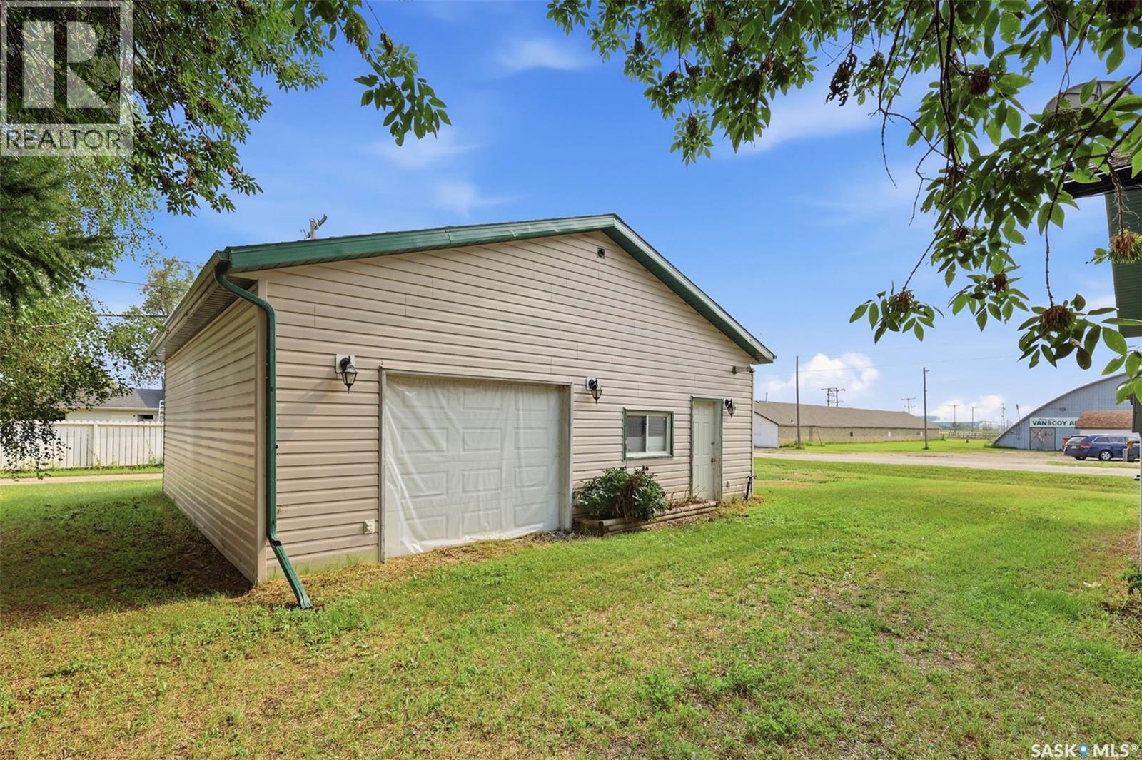 114 First Avenue W, Vanscoy, Saskatchewan  S0L 3J0 - Photo 31 - SK042552