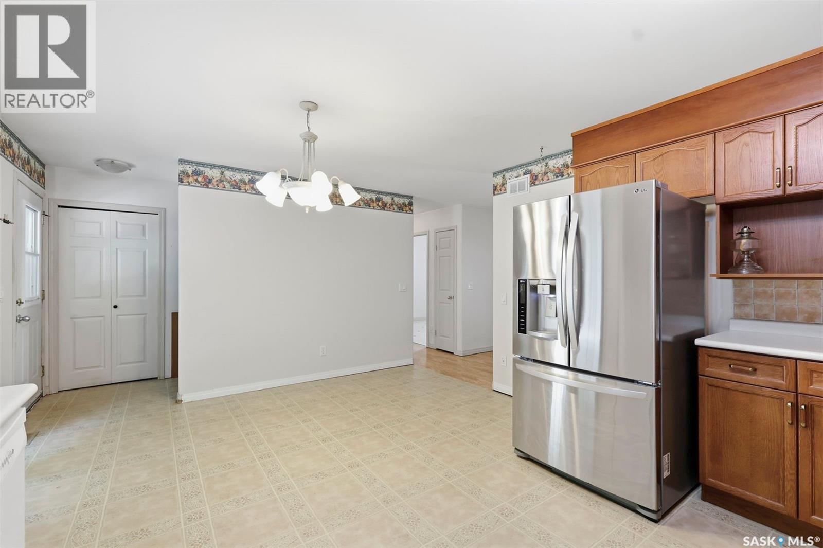 114 First Avenue W, Vanscoy, Saskatchewan  S0L 3J0 - Photo 8 - SK042552