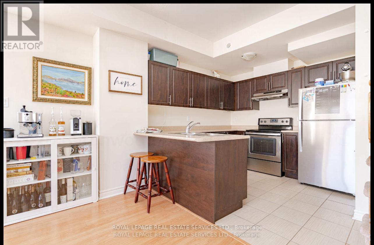 18-03 - 2420 Baronwood Drive, Oakville, Ontario  L6M 0J7 - Photo 11 - W13597400