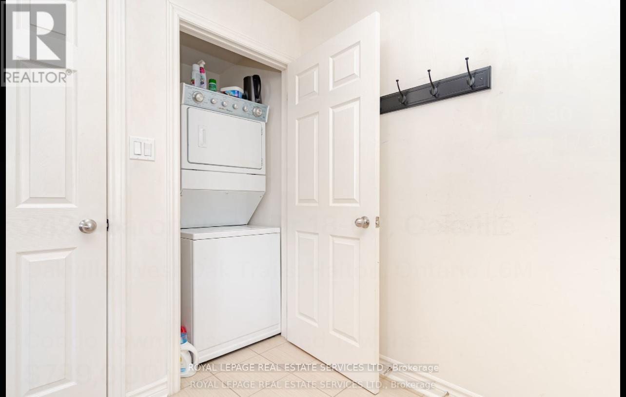 18-03 - 2420 Baronwood Drive, Oakville, Ontario  L6M 0J7 - Photo 15 - W13597400