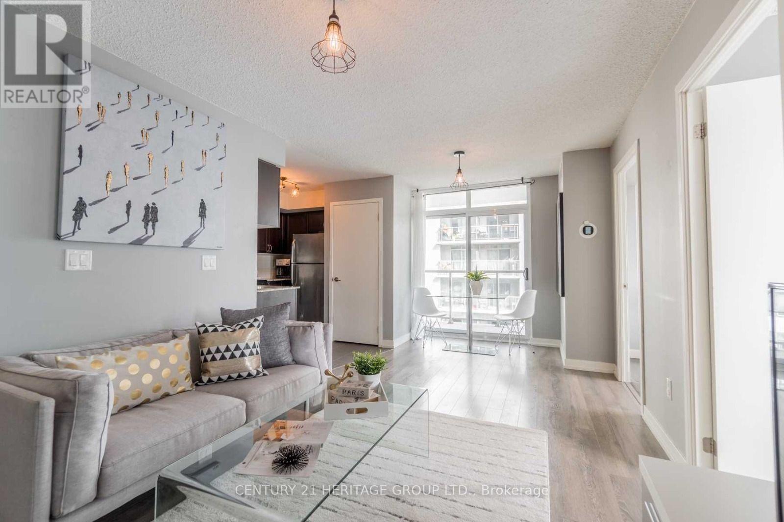 621- 812 Lansdowne Avenue, Toronto, Ontario  M6H 4K5 - Photo 10 - W13597466