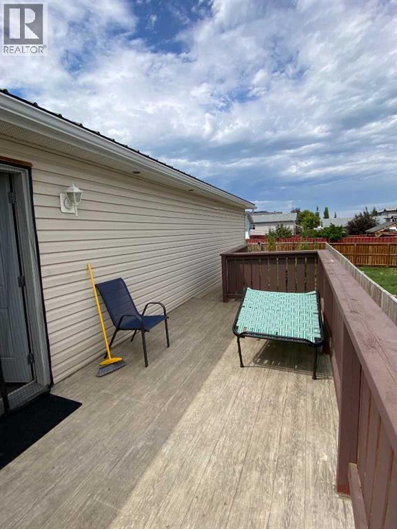 1708 2 Avenue E, Brooks, Alberta  T1R 1K3 - Photo 10 - A2331049