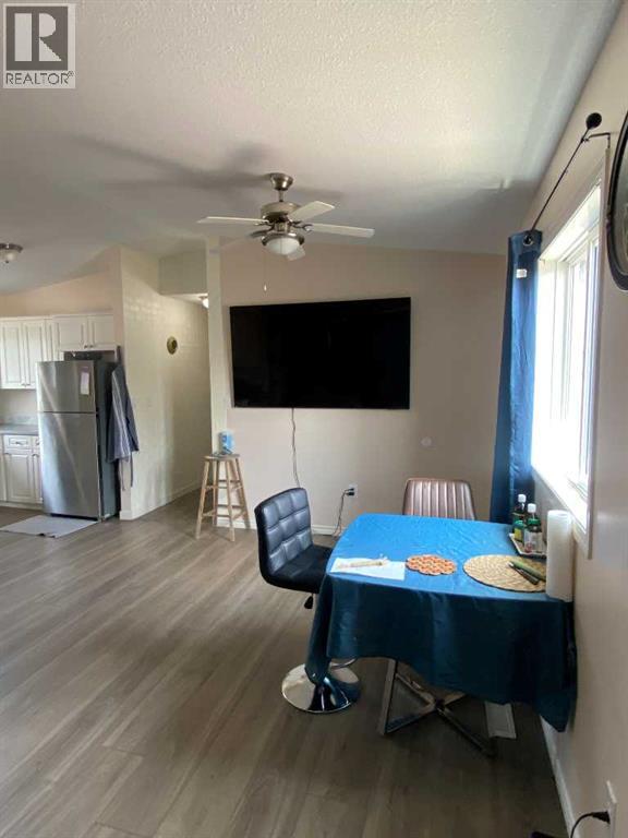 1708 2 Avenue E, Brooks, Alberta  T1R 1K3 - Photo 3 - A2331049