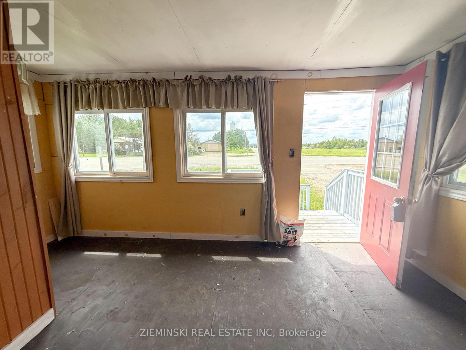3244 Hwy 67 Highway, Iroquois Falls, Ontario  P0N 1E0 - Photo 13 - T13597538