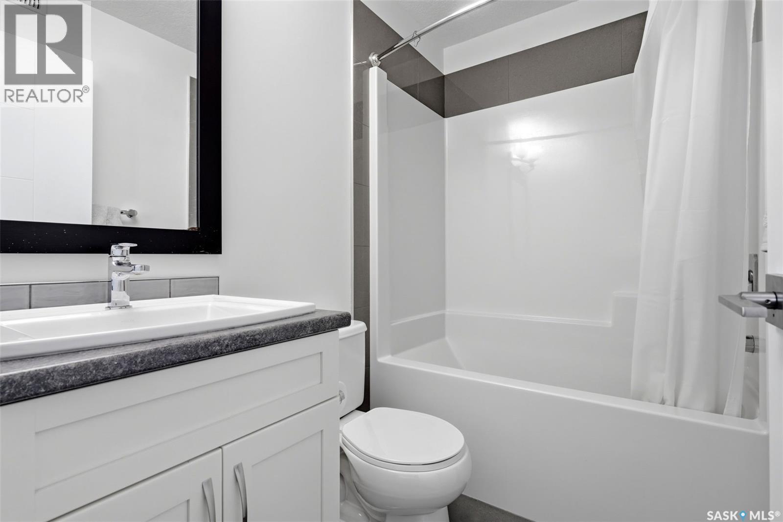 5409 Green Silverberry Drive E, Regina, Saskatchewan  S4V 3M5 - Photo 22 - SK043415