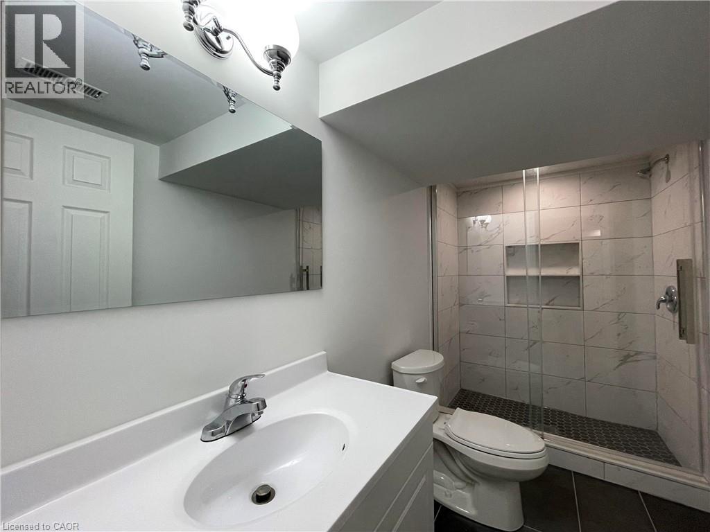 45 Endfield Avenue Unit# 2, Hamilton, Ontario  L8T 2L3 - Photo 13 - 40846208