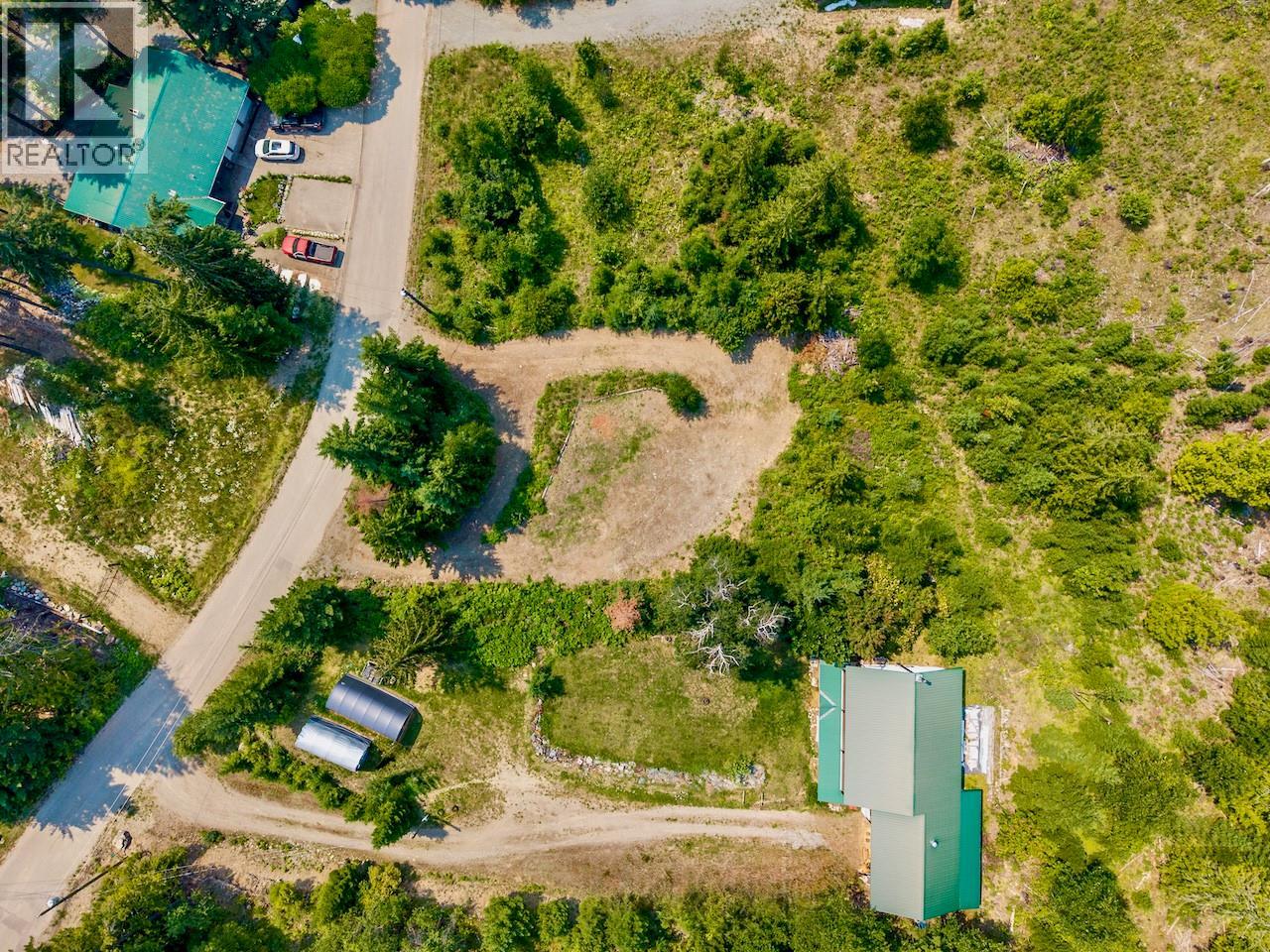 7879 Pine Avenue Lot# 70, Anglemont, British Columbia V0E 1M8 - Photo 18 - 10394221