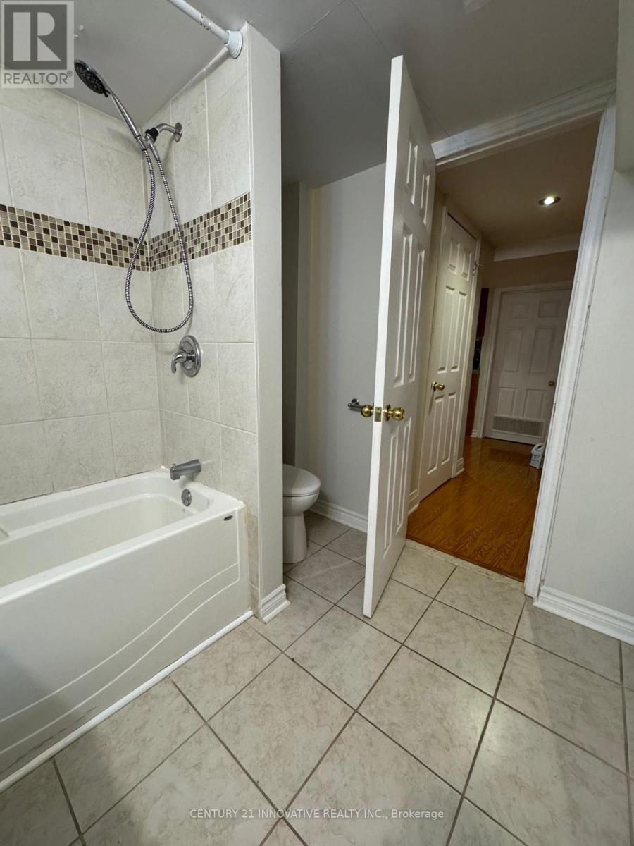 3674 Freeman Terrace, Mississauga, Ontario  L5M 6Z3 - Photo 12 - W13596730