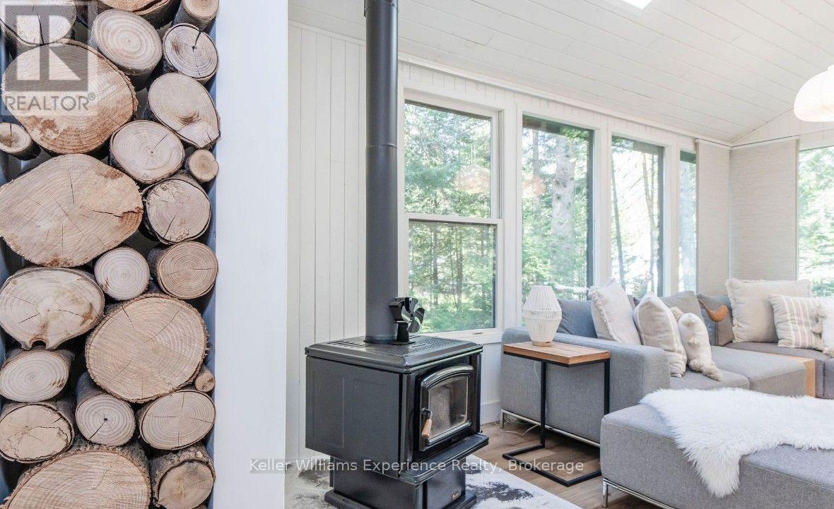 1 Sundown Road, Tiny, Ontario  L0L 2J0 - Photo 10 - S13597540