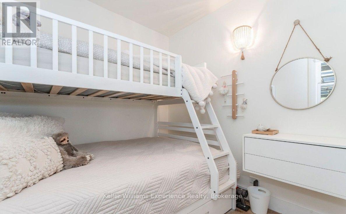 1 Sundown Road, Tiny, Ontario  L0L 2J0 - Photo 18 - S13597540