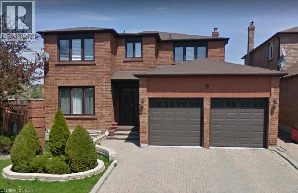 6 EDGECROFT Trail