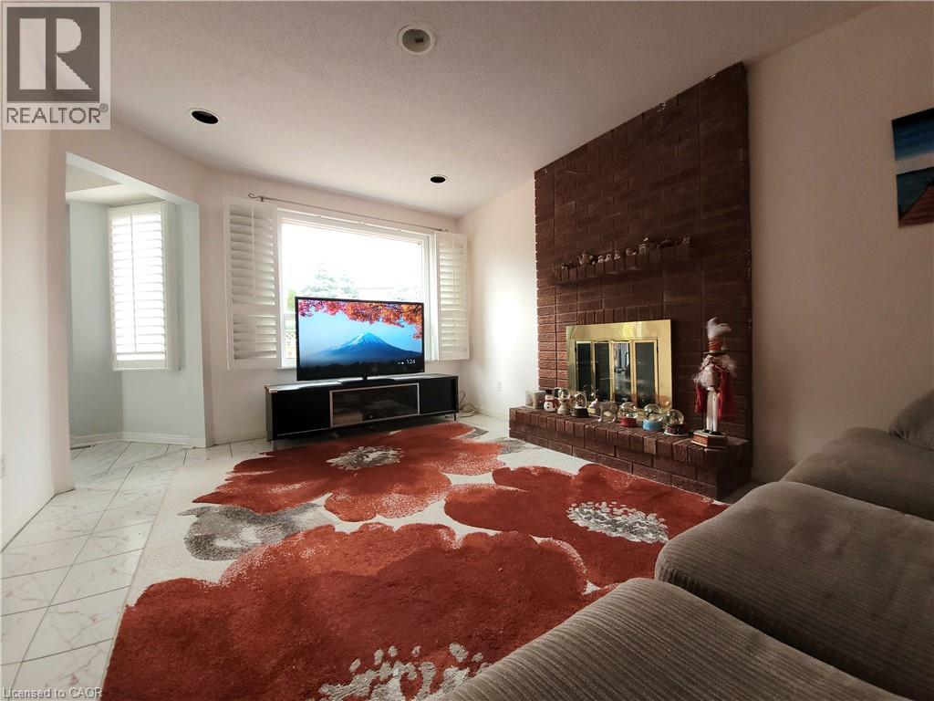 6 EDGECROFT Trail - Photo 3