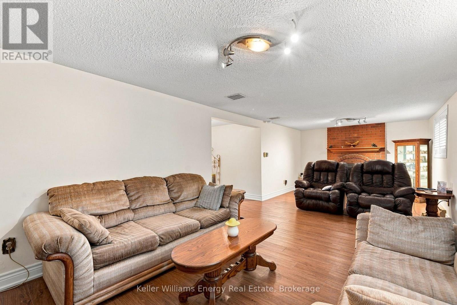 510 Charrington Avenue, Oshawa, Ontario  L1G 7L8 - Photo 24 - E13597882