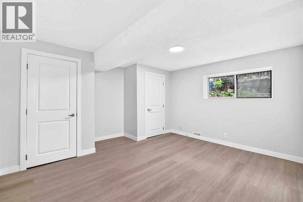 2208 Alexander Street Se, Calgary, Alberta  T2G 4J6 - Photo 31 - A2314662