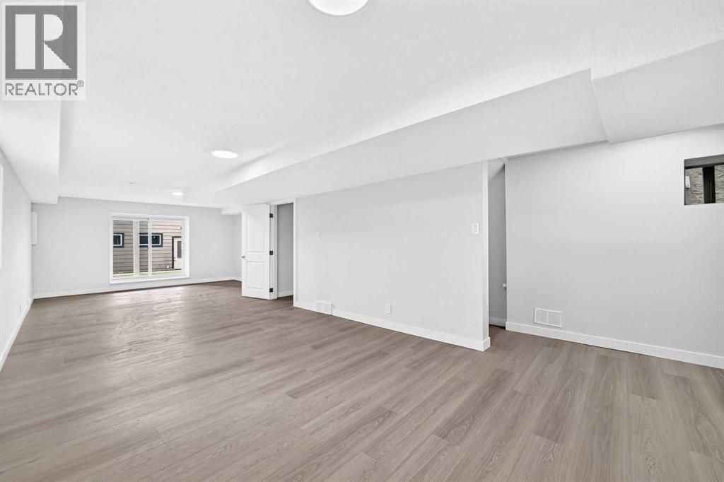 2208 Alexander Street Se, Calgary, Alberta  T2G 4J6 - Photo 30 - A2314662