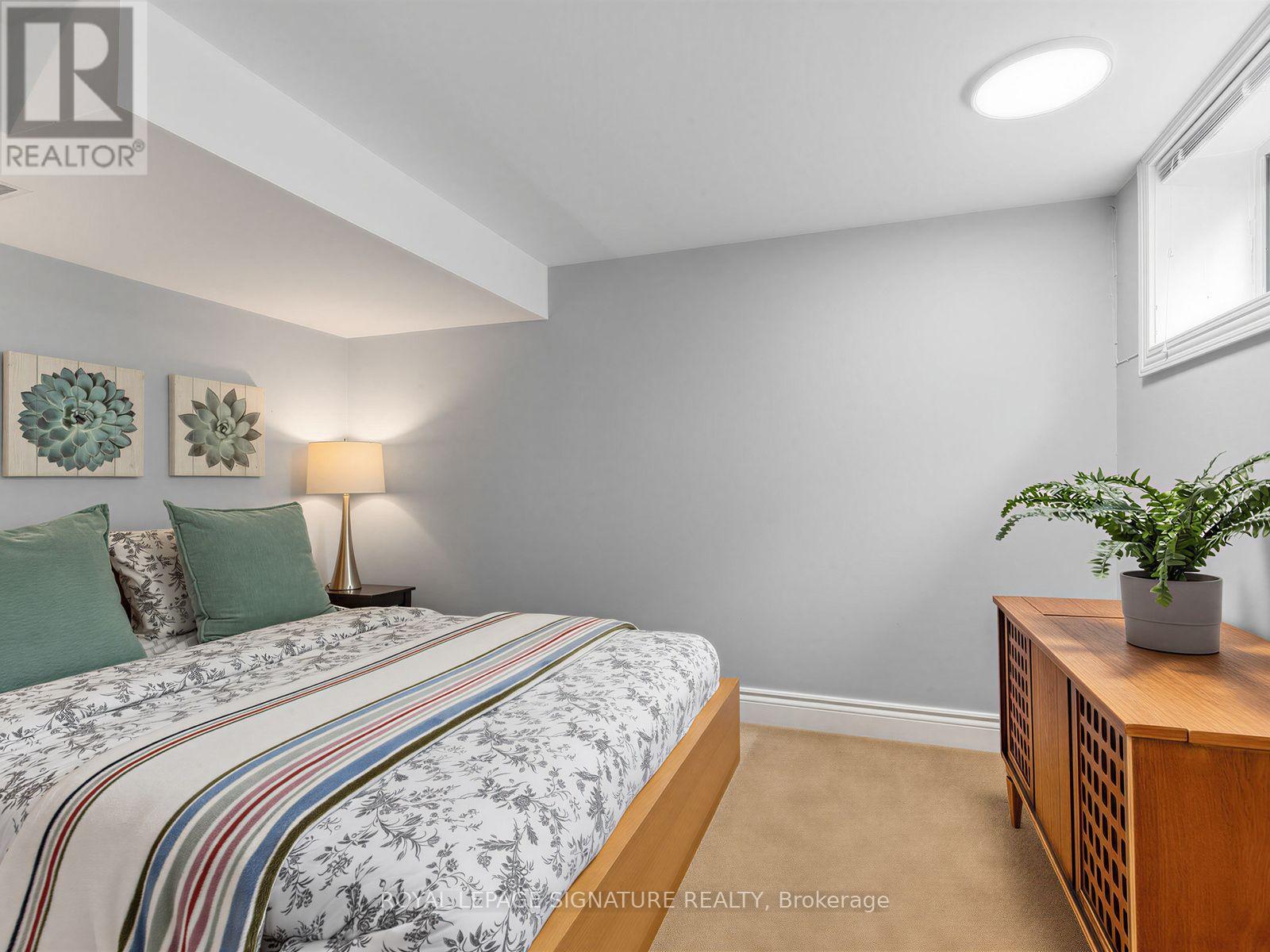 25 Overton Crescent, Toronto, Ontario  M3B 2V4 - Photo 29 - C13597520