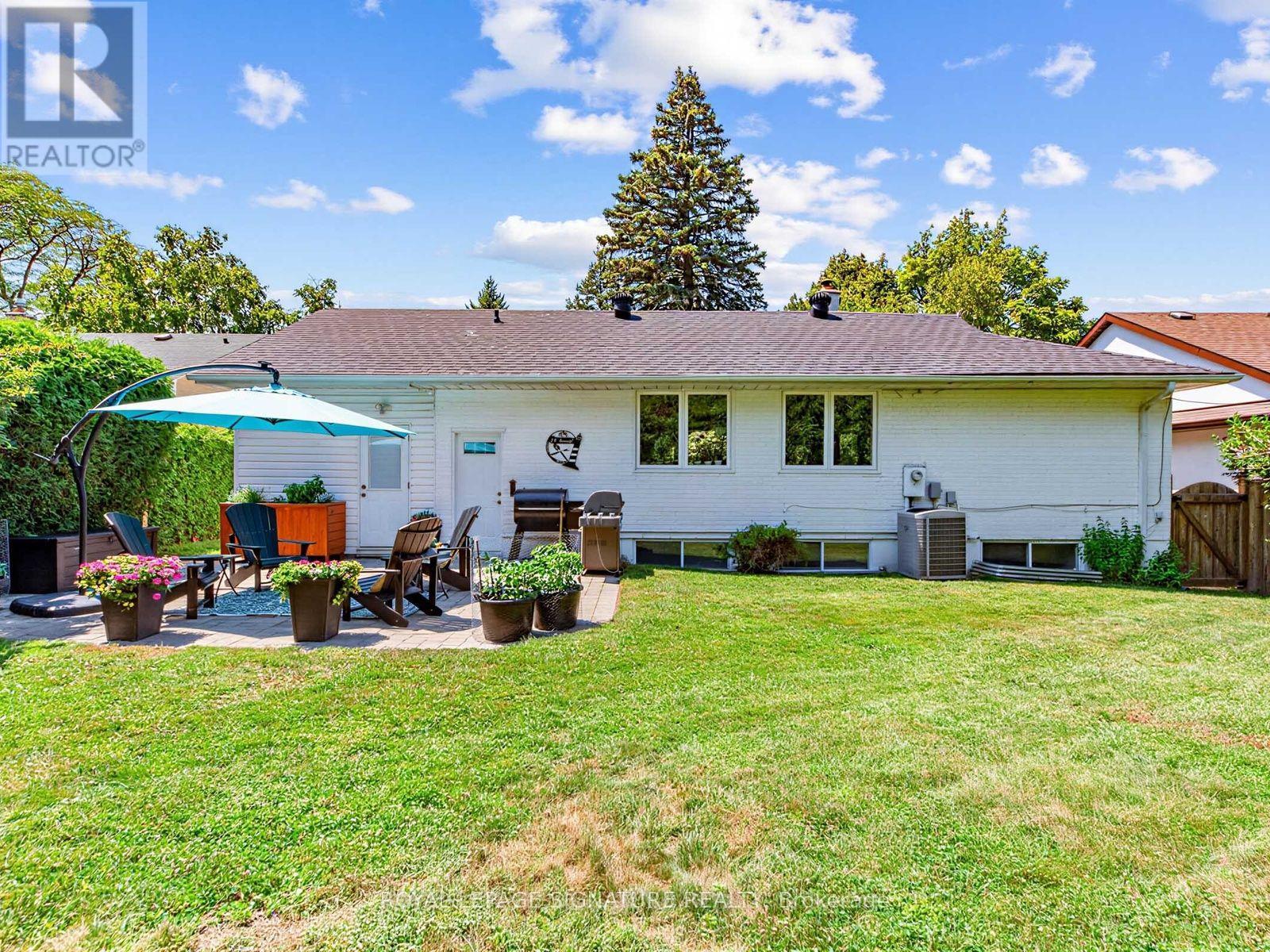 25 Overton Crescent, Toronto, Ontario  M3B 2V4 - Photo 37 - C13597520