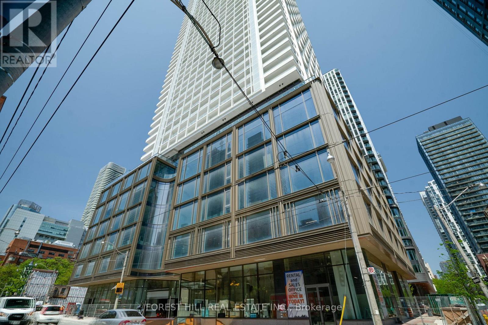 702 - 88 QUEEN STREET, Toronto, Ontario