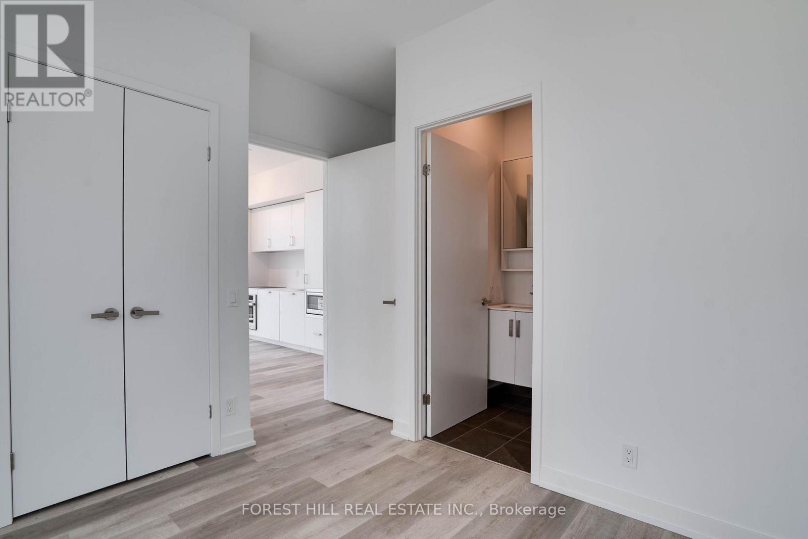 702 - 88 Queen Street, Toronto, Ontario  M5C 1S1 - Photo 17 - C13597544