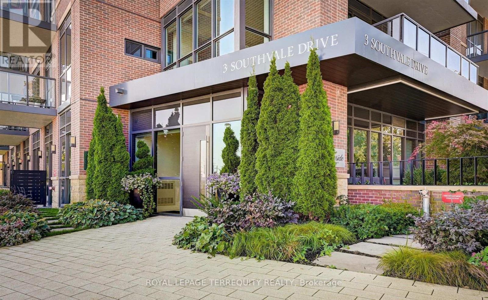 401 - 3 Southvale Drive, Toronto, Ontario  M4G 1G1 - Photo 3 - C13597660