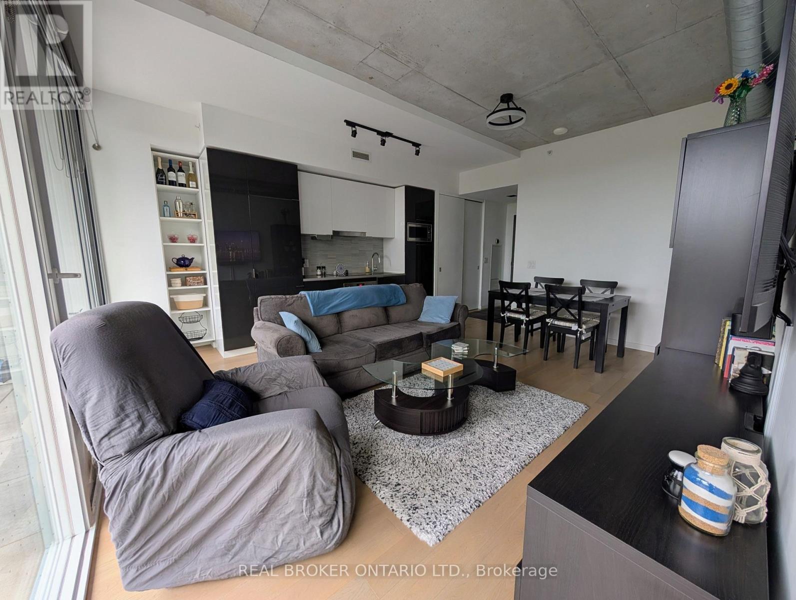 712 - 170 Bayview Avenue, Toronto, Ontario  M5A 0M4 - Photo 4 - C13597686