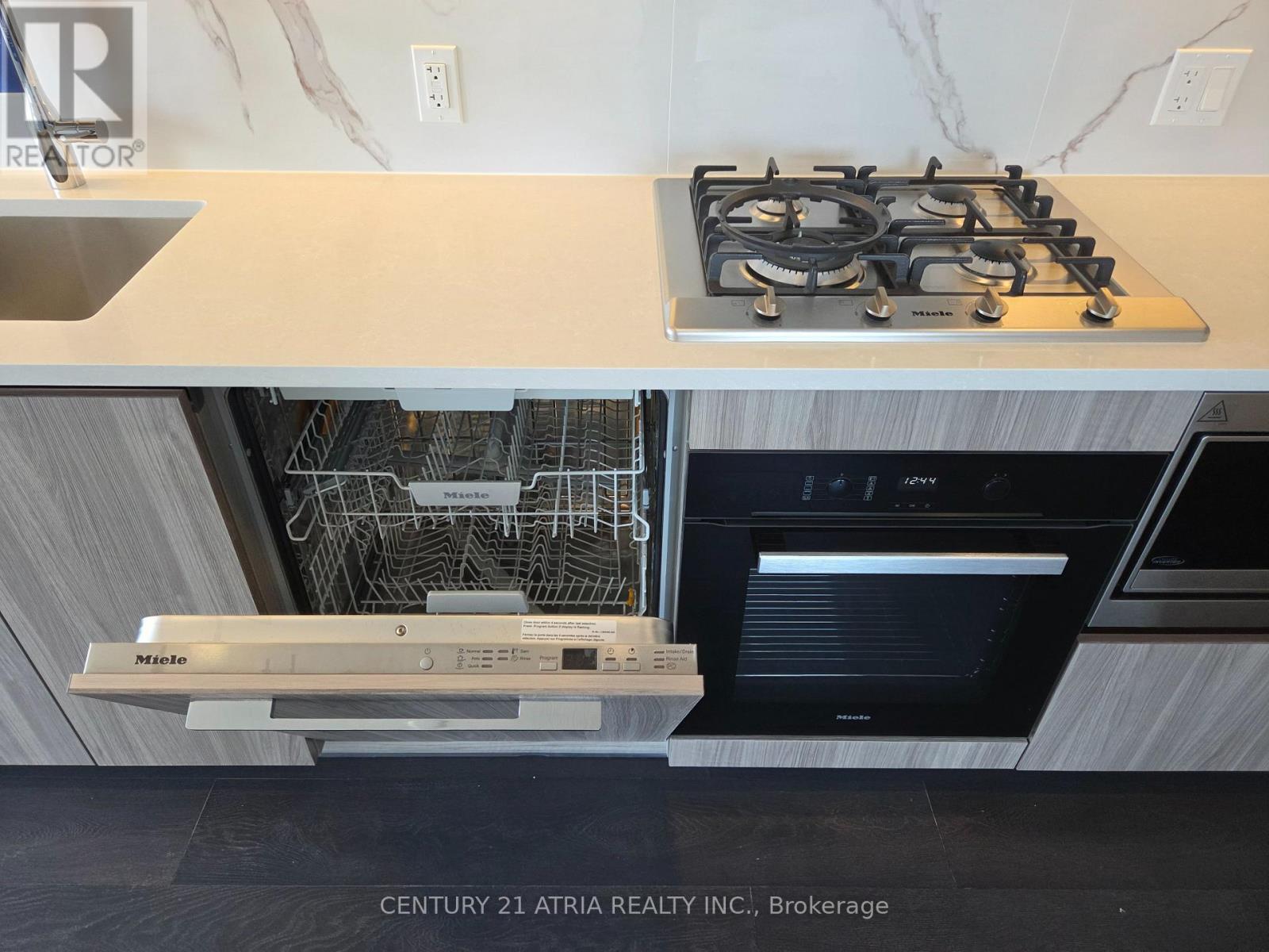 2211 - 18 Esther Shiner Boulevard, Toronto, Ontario  M2K 0J7 - Photo 15 - C13597708